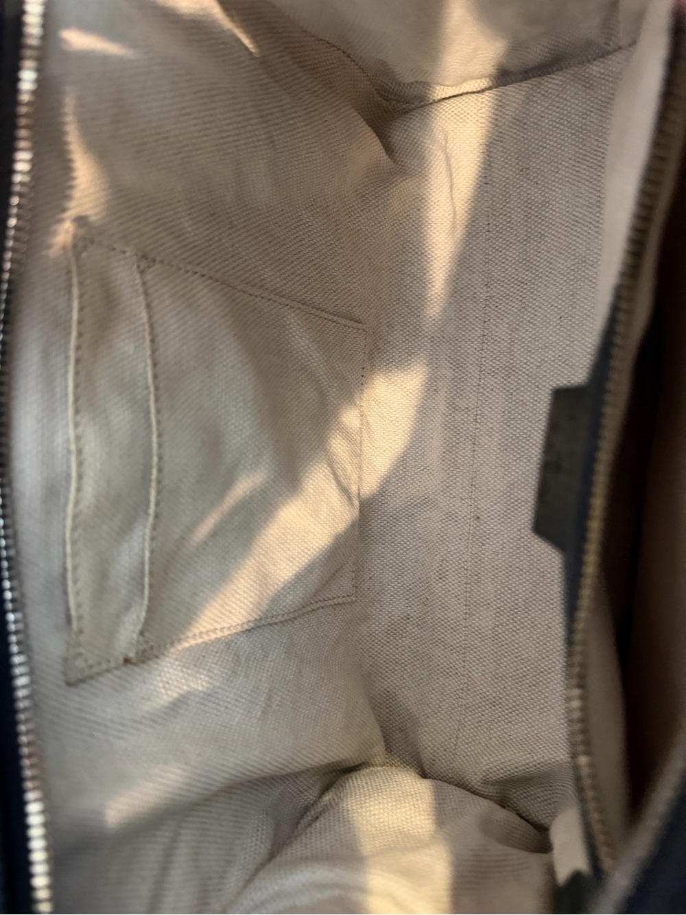 Authentic Gucci Soho Black Leather Top Handle Satchel - Picture 5 of 14